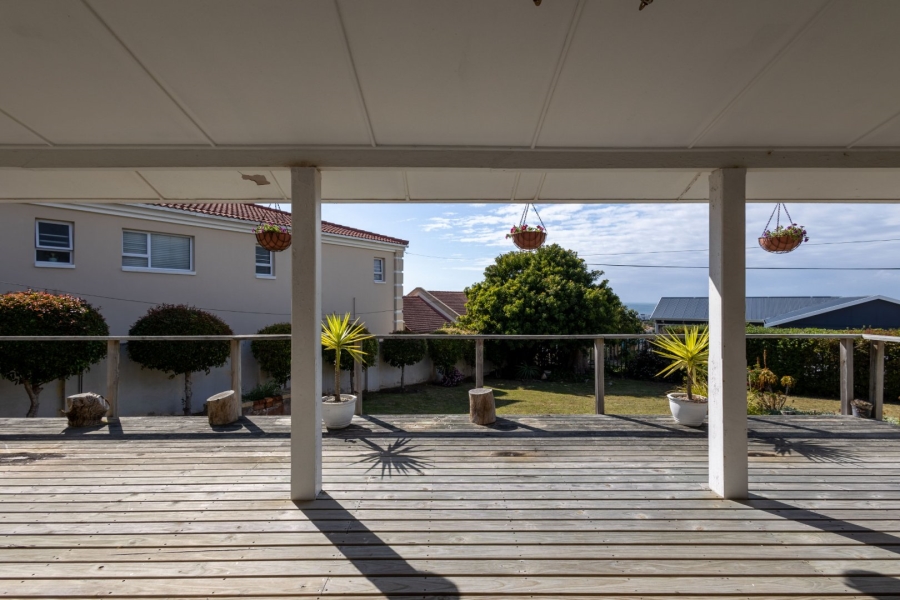 3 Bedroom Property for Sale in Upper Robberg Western Cape